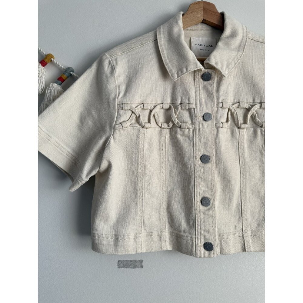 Habitual Braided Yoke Short Sleeve Denim Cropped Shacket Neutral Classic Boho M - Picture 4 of 9